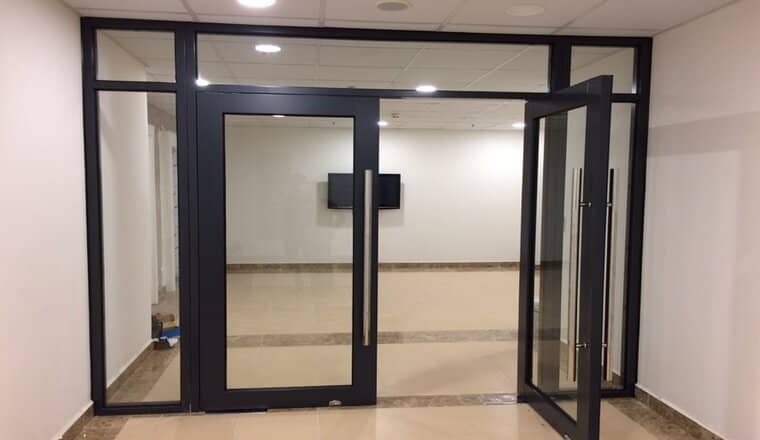 Khảo sát, tư vấn lắp đặt vách kính chống cháy tại Q. Bình Tân, HCM 