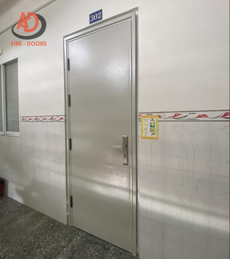 Lắp đặt cửa chống cháy nhà trọn tận nơi tại HCM | Tiến độ nhanh