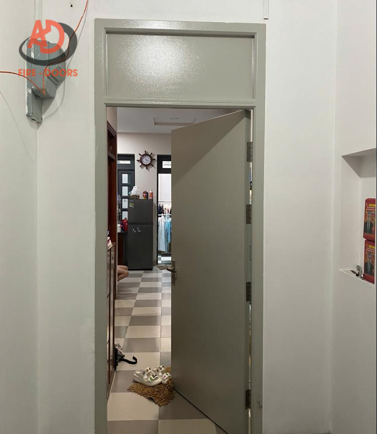 Sản xuất cửa thép chống cháy nhà trọ tại HCM | Kiểm định PCCC nghiêm ngặt