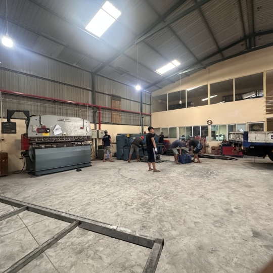 GIA CÔNG CẮT CHẤN TÔN THÉP